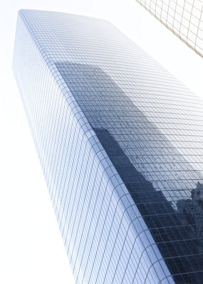 现代商务大楼建筑摄影图片